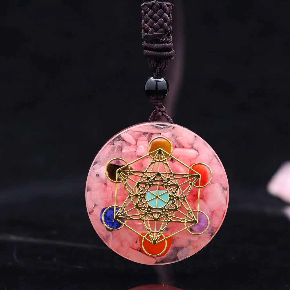 Healing  Pendant Natural Garnet Chips Stone 7 Chakra Orgonite